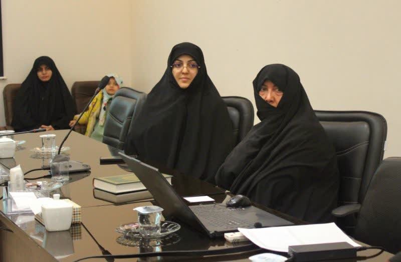 نشست تبیینی بانوان کنشگر کرمان
