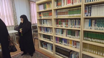 نشست مدیران مدارس علمیه خواهران استان یزد در مهریز