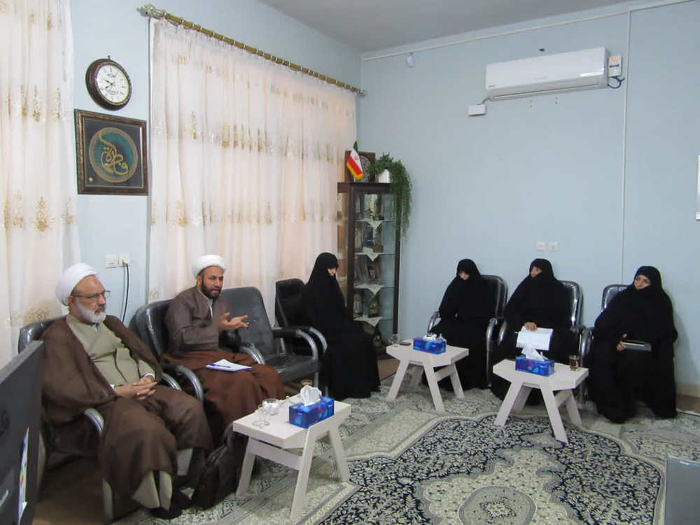 جهاد تبیین؛ رویکرد حوزه علمیه خواهران یزد در تقویت بصیرت‌افزایی و پاسخ‌گویی به نیازهای جامعه