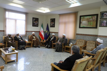 تصاویر/ دیدار شورای سیاست‌گزاری ائمه جمعه کشور با مدیر حوزه‌های علمیه خواهران