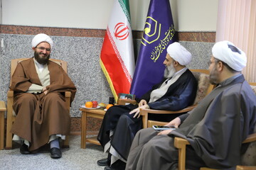 تصاویر/ دیدار شورای سیاست‌گزاری ائمه جمعه کشور با مدیر حوزه‌های علمیه خواهران