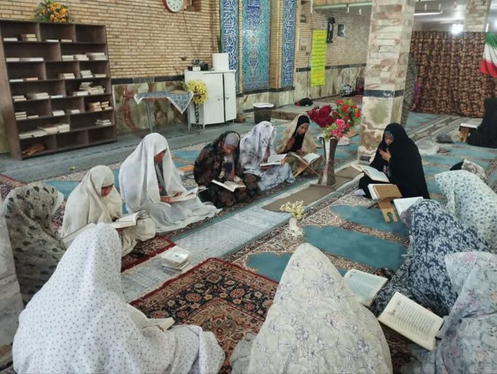 پوشش کامل برنامه‌های اعتکاف در استان با اعزام بیش از ۴۰۰ مبلّغ