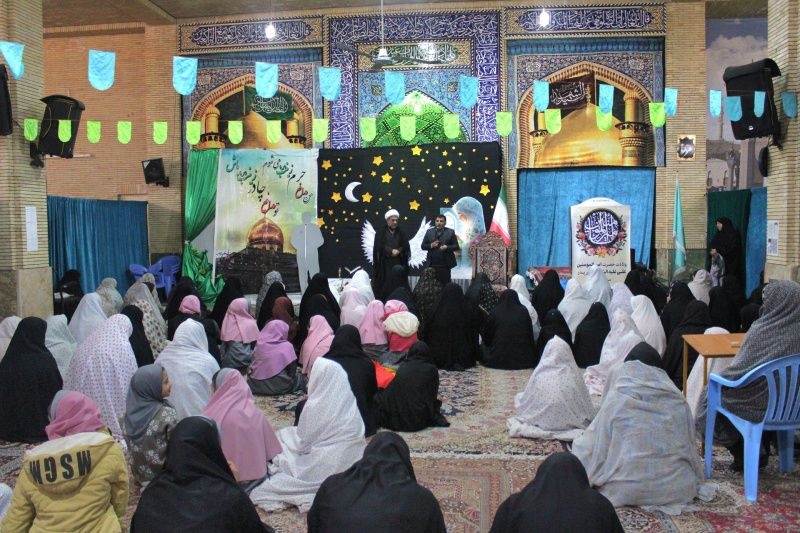 حضور رئیس اداره اموزش و پرورش در اعتکاف