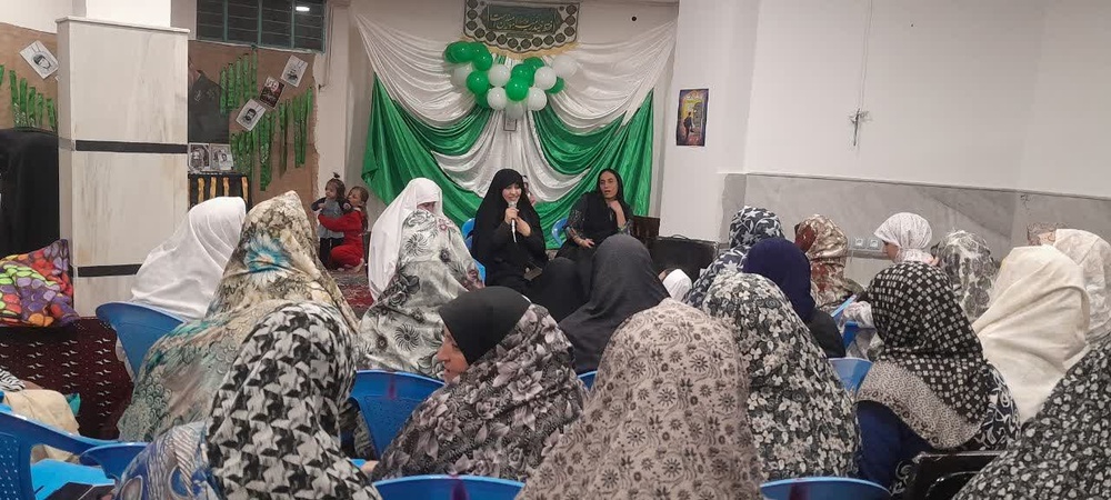 حضور ۱۰۳ مبلغ خواهر در مراسم اعتکاف ۱۴۰۴ استان کردستان