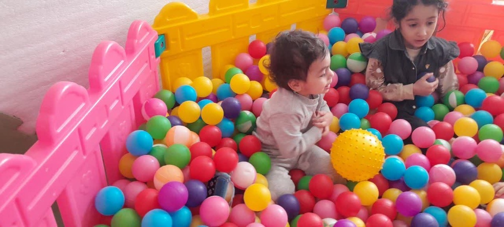 حضور ۱۰۳ مبلغ خواهر در مراسم اعتکاف ۱۴۰۴ استان کردستان