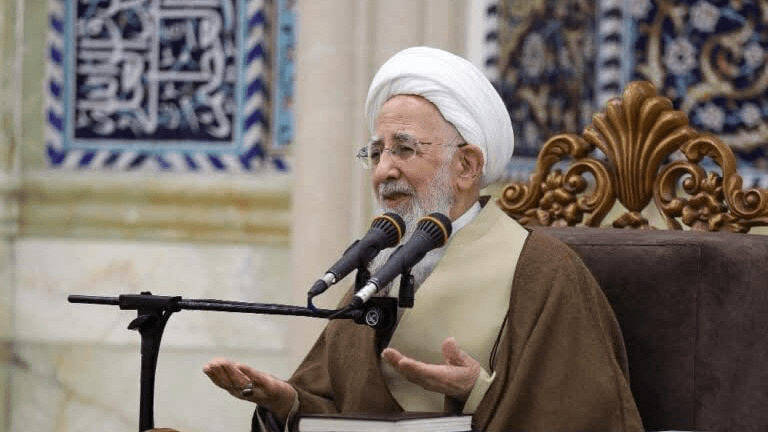 مسئولان با تدبیر مشکلات مردم را حل کنند