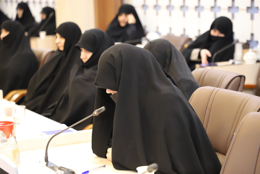 مدیر جدید حوزه علمیه خواهران استان قم منصوب شد+ تصاویر