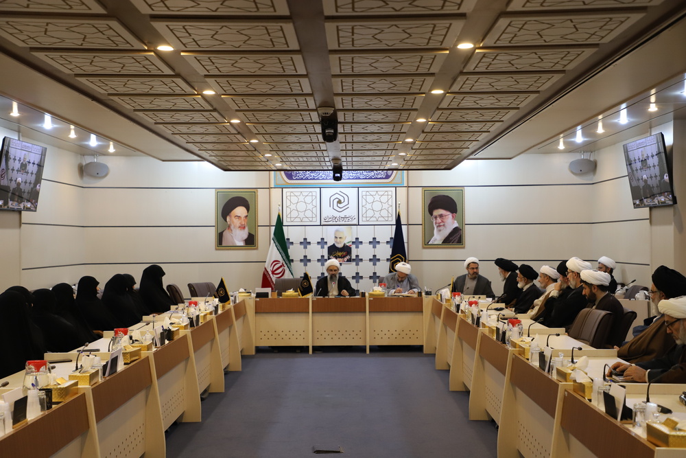 مدیر جدید حوزه علمیه خواهران استان قم منصوب شد+ تصاویر