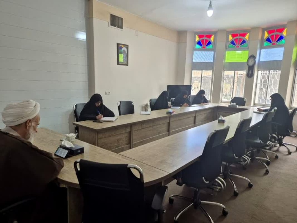 تحقق حق بدون صبر، تفقه و مقاومت ممکن نیست/ مناجات شعبانیه اوج گفتوگوی عاشقانه با خداوند است