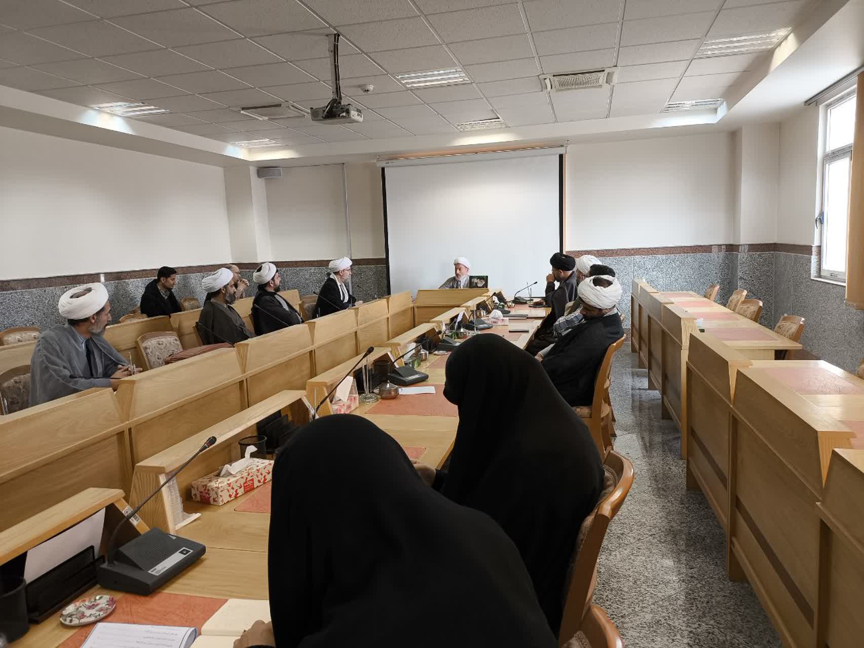 فاصله گرفتن از روحیه نهضتی، بزرگترین آسیب کار فرهنگی است