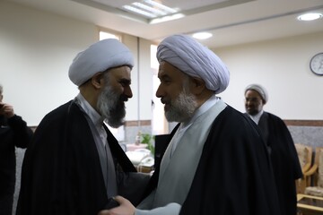 تصاویر/ دیدار رئیس جامعه‌المصطفی العالمیه با مدیر حوزه‌های علمیه خواهران