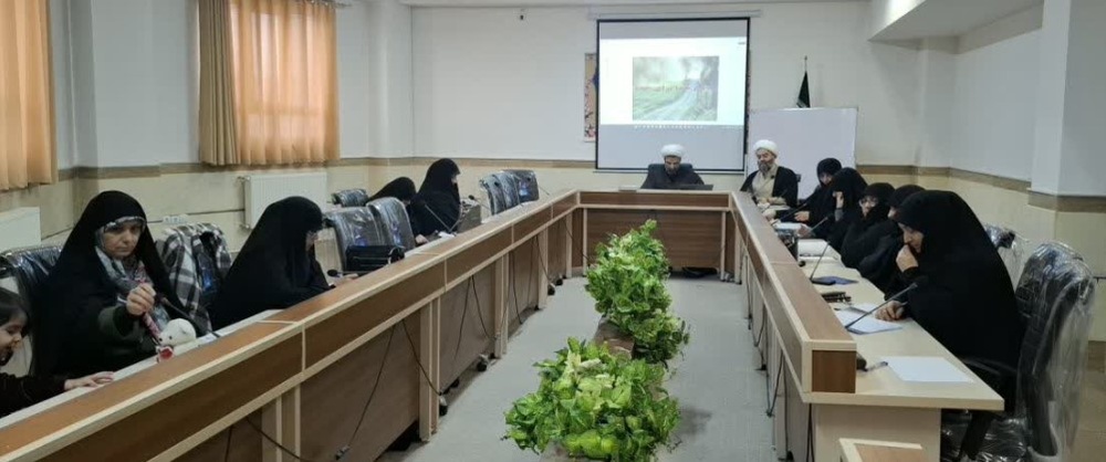 برگزاری ششمین دوره فصل رشد در سنندج