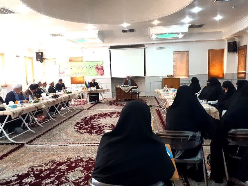 برگزاری اجلاس سراسری مؤسسین، رؤسا و اعضای هیأت امنای مدارس علمیه خواهران استان سمنان+ تصاویر