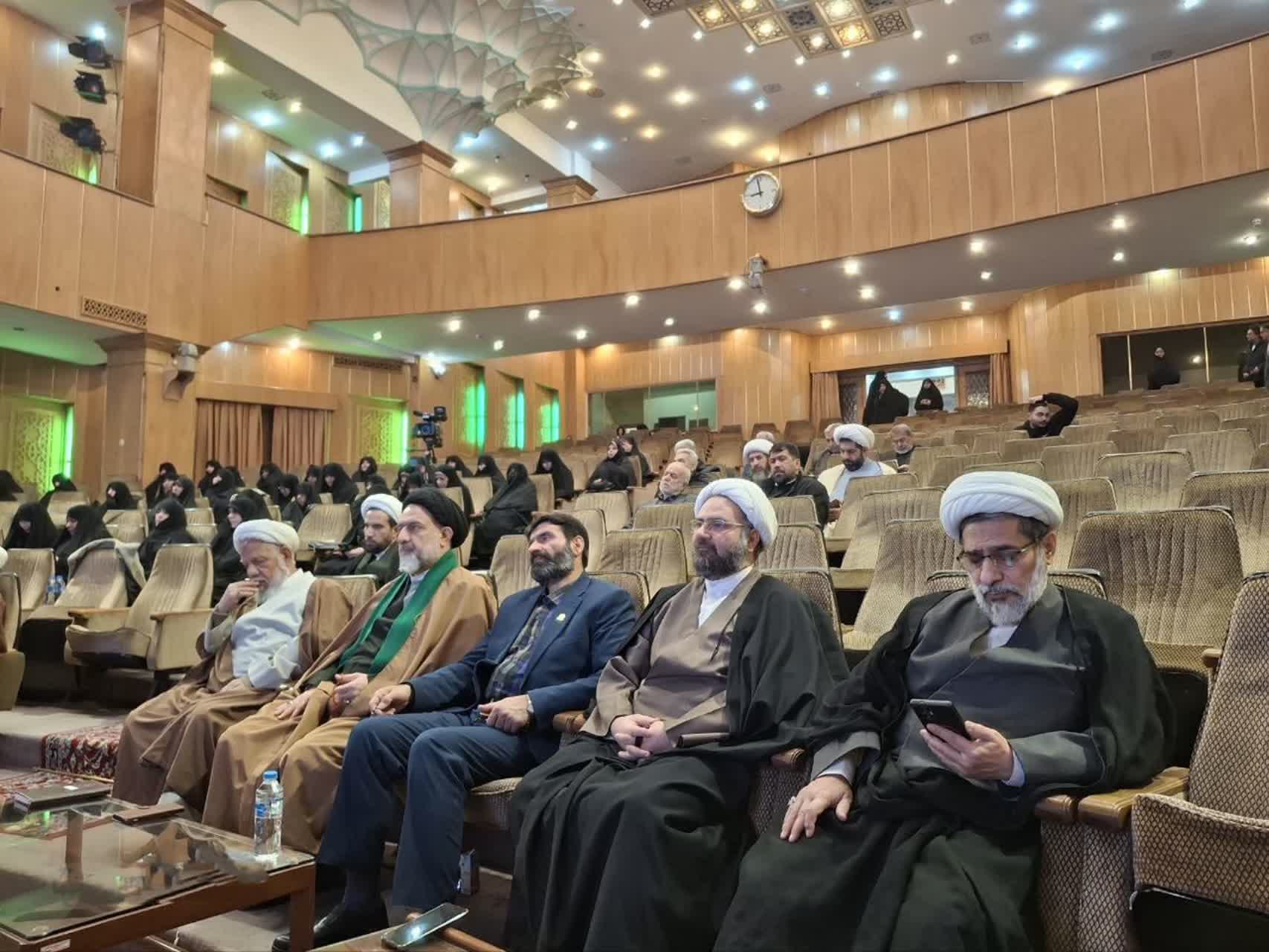 برگزاری اجلاس سالانه هیئت امنا و مدیران مدارس علمیه تهران با تأکید بر همافزایی و تقویت نقش امناء+ تصاویر