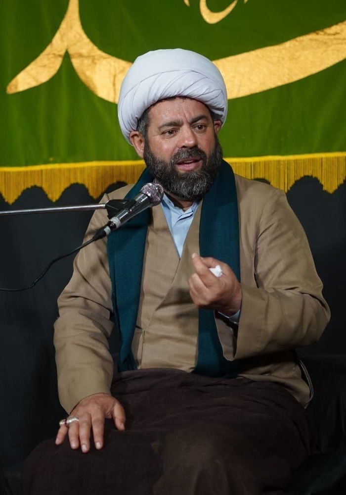 بصیرت، سلاح ضروری بانوان برای مقابله با جنگ نرم دشمن است