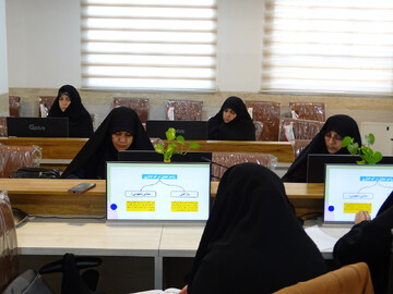 کارگاه پژوهشی روش تحقیق کیفی؛ کاربرد استفاده از روش گرندد تئوری، فراتحلیل و فراترکیب در پژوهش‌های دینی در اصفهان