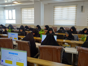 کارگاه پژوهشی روش تحقیق کیفی؛ کاربرد استفاده از روش گرندد تئوری، فراتحلیل و فراترکیب در پژوهش‌های دینی در اصفهان