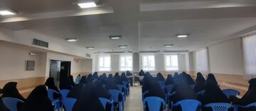 چالش‌های همسری و مادری در مسیر طلبگی