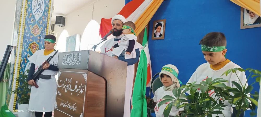 وفاداری تا پای جان «یک اشاره رهبری کافی است»