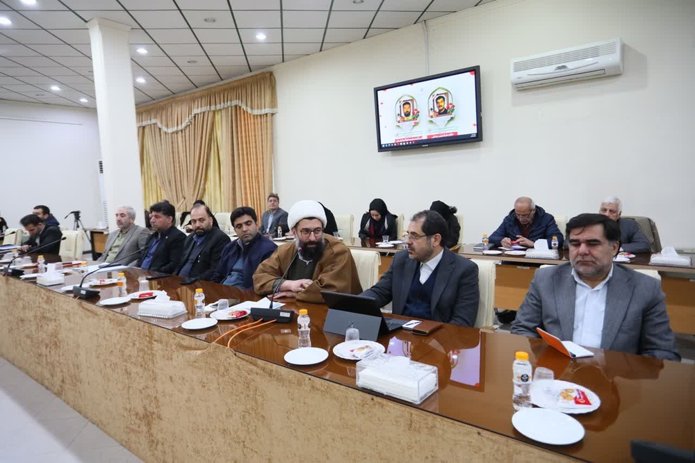 تأکید نماینده ولیفقیه در استان همدان بر تقویت فعالیتهای قرآنی و ایجاد نشاط در مدارس