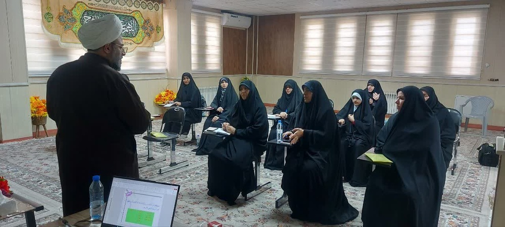 برگزاری هشتمین دوره کارگاه تربیتی فصل رشد در سقز