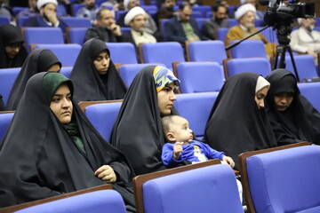 تصاویر/ برگزاری جشن میلاد با سعادت حضرت صاحب الزمان(ع) و گرامی‌داشت ایام الله دهه فجر انقلاب اسلامی در حوزه‌های علمیه خواهران