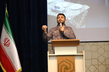 تصاویر/ برگزاری جشن میلاد با سعادت حضرت صاحب الزمان(ع) و گرامی‌داشت ایام الله دهه فجر انقلاب اسلامی در حوزه‌های علمیه خواهران