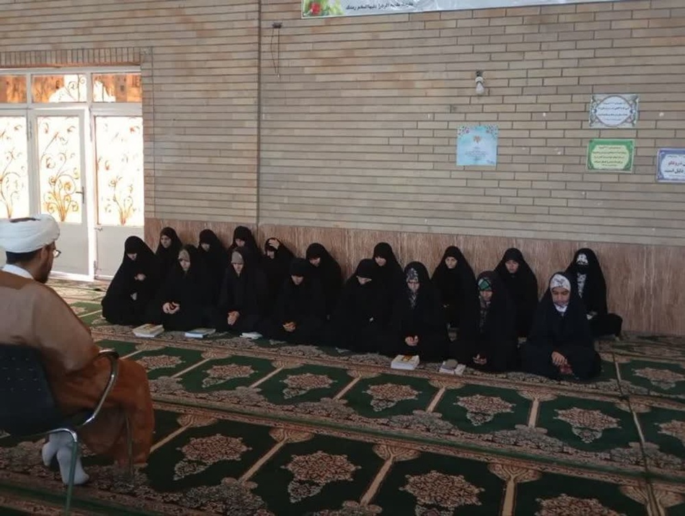 مقاومت نظام اسلامی در برابر ظلم از دستاوردهای انقلاب اسلامی است