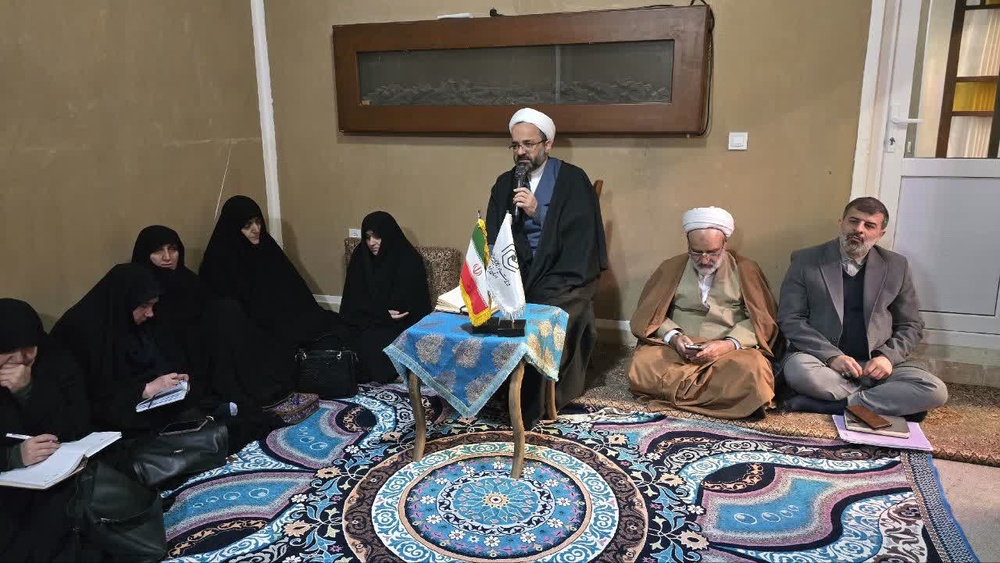 سفر معاون پژوهش حوزههای علمیه خواهران به یزد