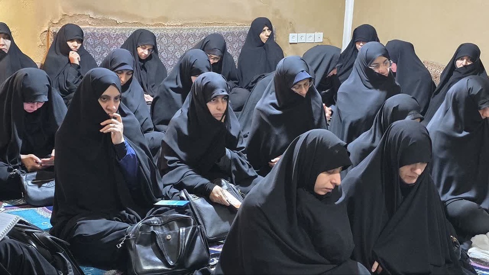 سفر معاون پژوهش حوزههای علمیه خواهران به یزد