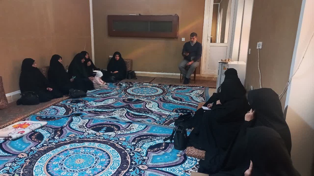 دیدار مدیرکل پژوهش‌های عمومی حوزه‌های علمیه خواهران کشور با معاونان پژوهش یزد