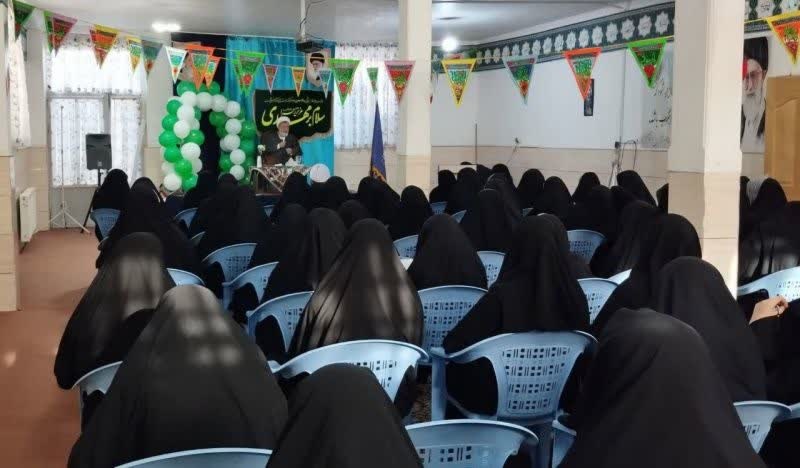 نشست بصیرتی و برگزاری جشن میلاد امام زمان (عج)