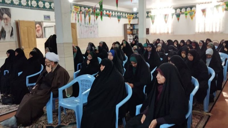 نشست بصیرتی و برگزاری جشن میلاد امام زمان (عج)