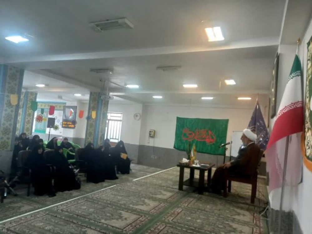 نشست بصیرتی مدرسه علمیه تخصصی حضرت زینب کبری(س) رفسنجان