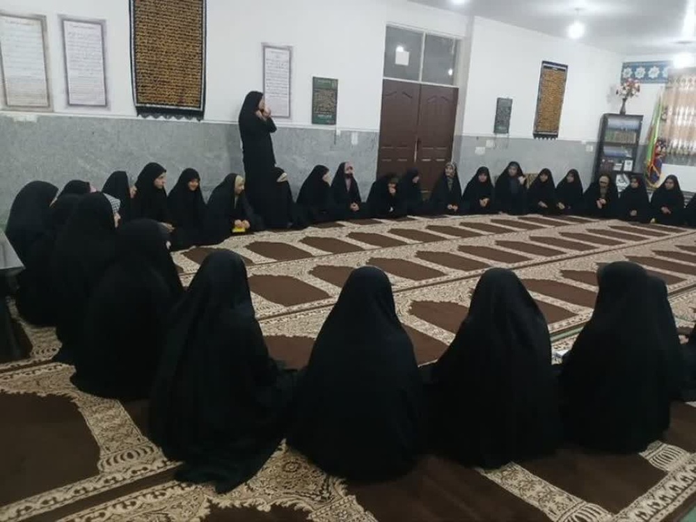 حلقه تبیینی مسائل روز مدرسه علمیه معصومیه فهرج