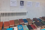 خیر فرهنگی بیش از ۳۵۰ جلد کتاب به مدرسه علمیه خواهران مشگین‌شهر وقف کرد 