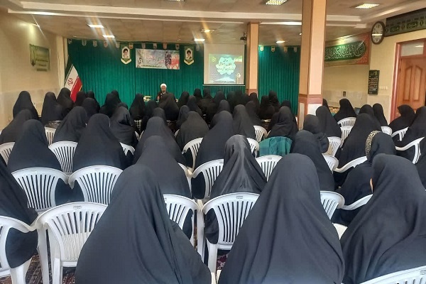 بانوان با تربیت نسل ولایی ستونهای انقلاب جهانی مهدوی هستند