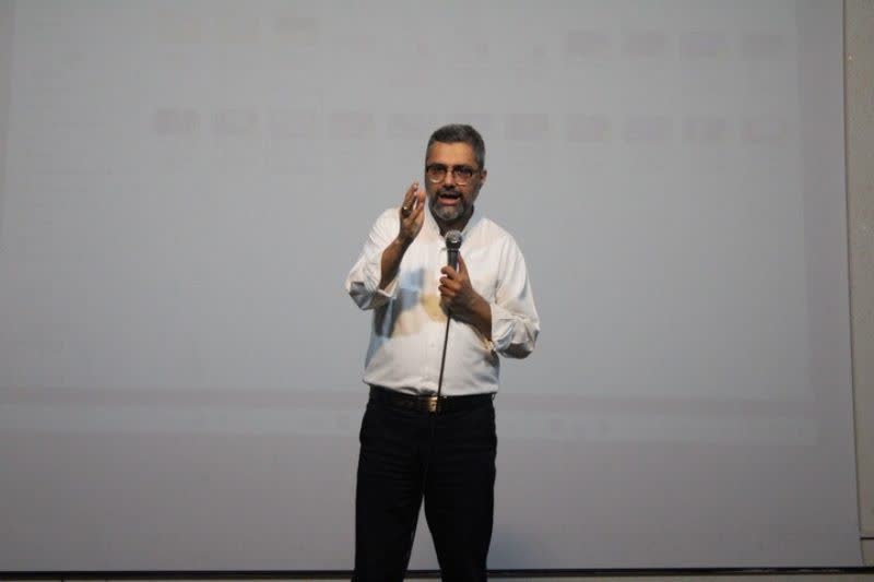 دومین نشست تخصصی بر مدار حقیقت