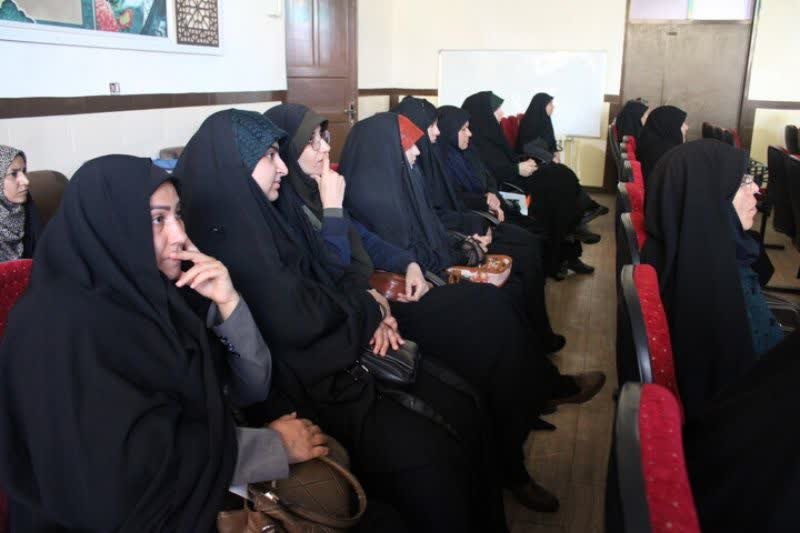 دومین نشست تخصصی بر مدار حقیقت