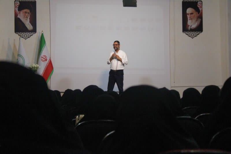 دومین نشست تخصصی بر مدار حقیقت