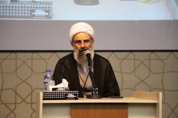 برگزاری مراسم یوم الله ۲۲ بهمن و افتتاح پایگاه بسیج در مرکز مدیریت حوزه‌های علمیه خواهران