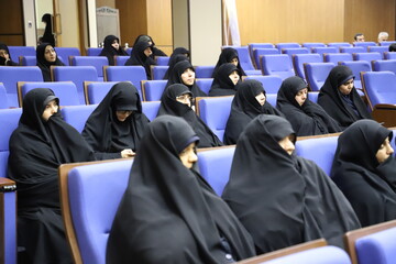 برگزاری مراسم یوم الله ۲۲ بهمن و افتتاح پایگاه بسیج در مرکز مدیریت حوزه‌های علمیه خواهران