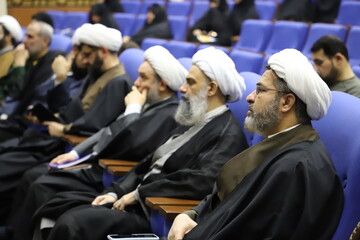 برگزاری مراسم یوم الله ۲۲ بهمن و افتتاح پایگاه بسیج در مرکز مدیریت حوزه‌های علمیه خواهران