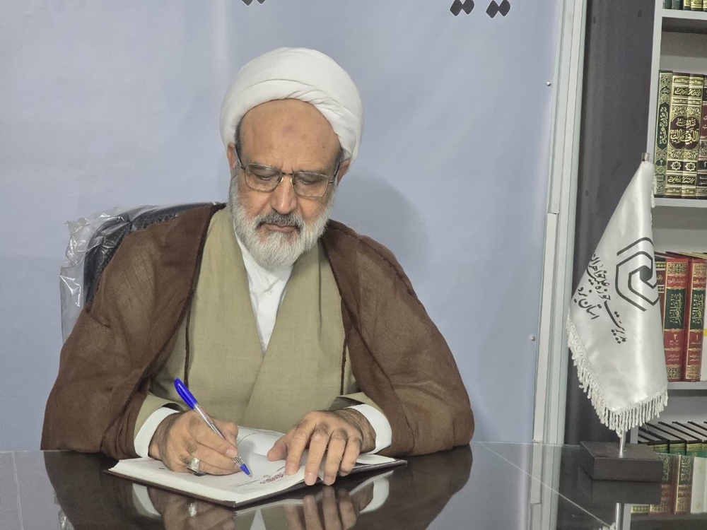 تأکید مدیر حوزه علمیه خواهران استان یزد بر حضور آگاهانه در راهپیمایی ۲۲ بهمن