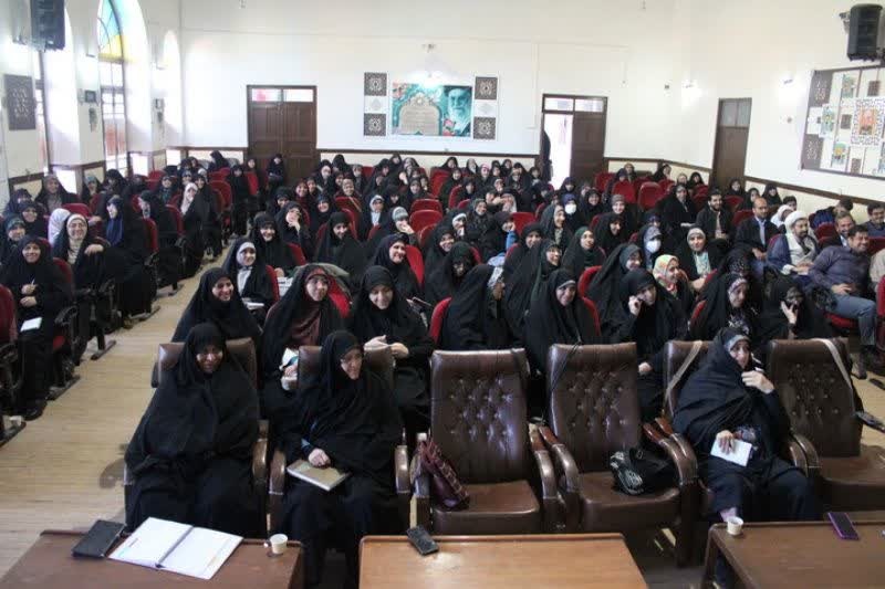 نشست تخصصی برمدار حقیقت