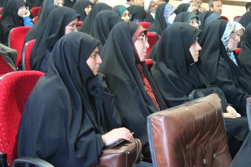 نشست تخصصی برمدار حقیقت