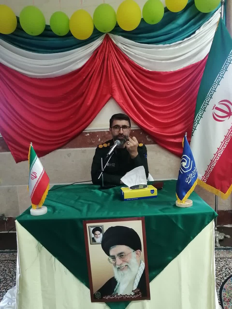 نسل جوان پرچمدار گام دوم انقلاب و معمار ایران قوی و پیشرفته هستند