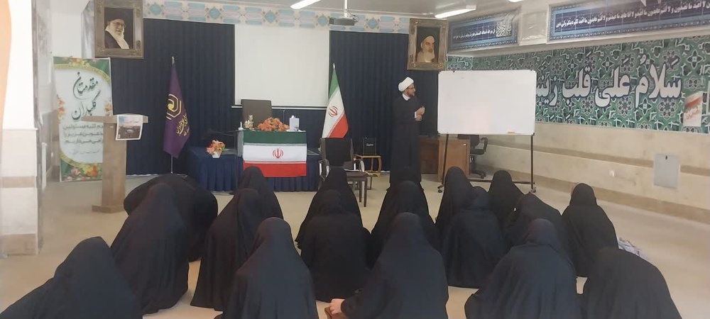 برگزاری کارگاه مقالهنویسی علمی در حوزه علمیه سریشآباد