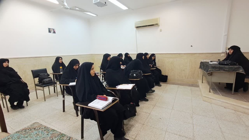 برگزاری دوره آیین همسرداری در اردکان