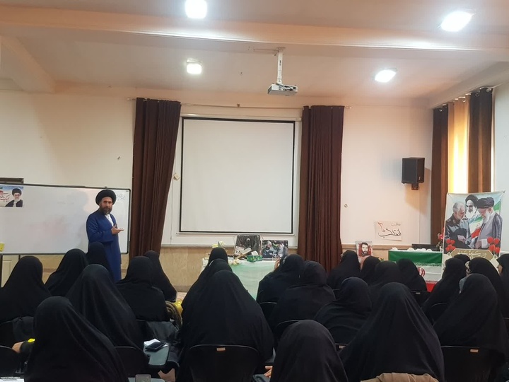 برگزاری دوره توانمندسازی مبلغات دانش‌آموزی